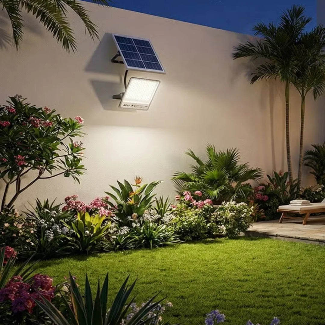 300W solar flood light for outdoor security lighting