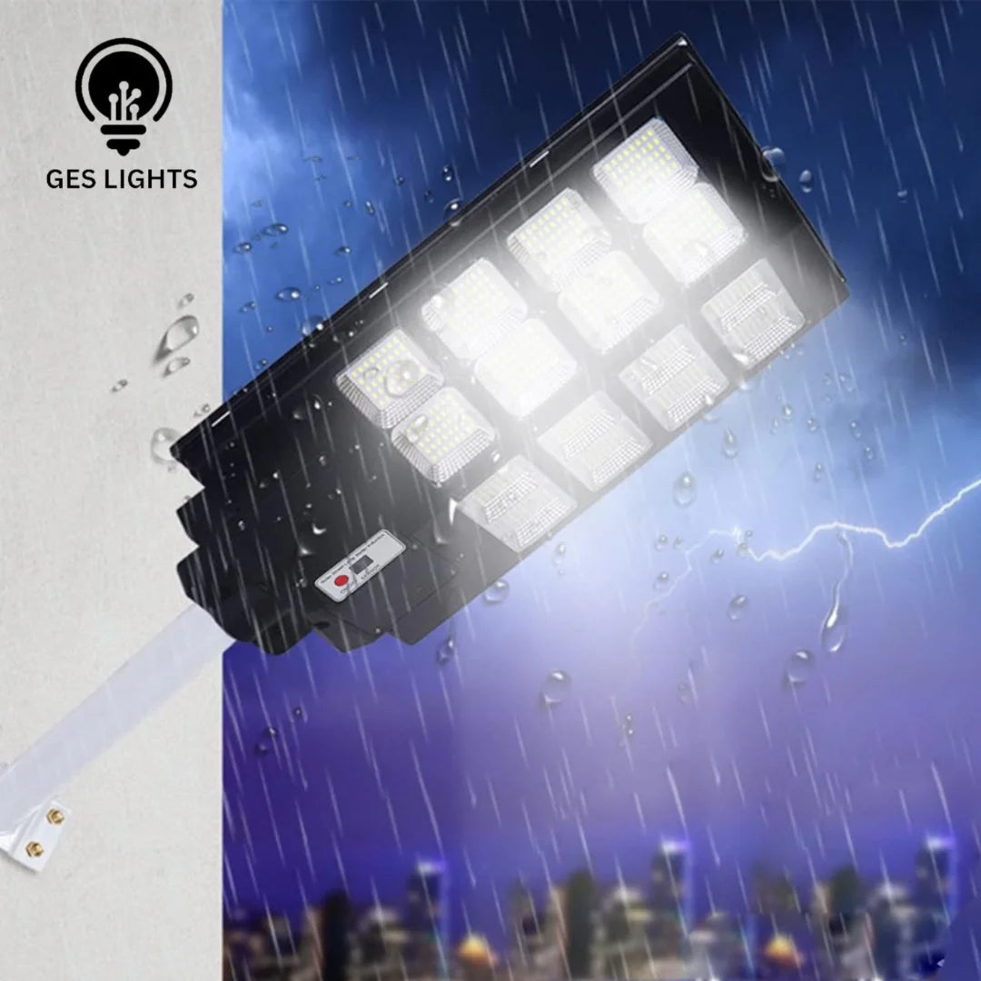 400W LED solar street light installed outdoors with remote control

