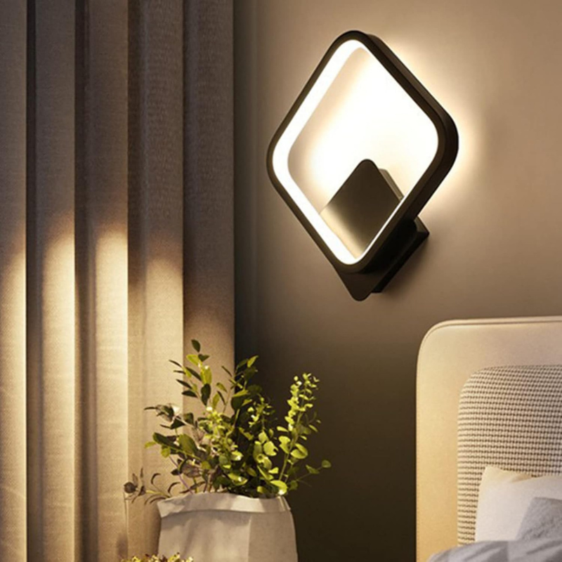 Plain-Wall-Light
